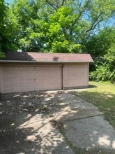 890 E 143rd St in Cleveland, OH - Building Photo - Building Photo