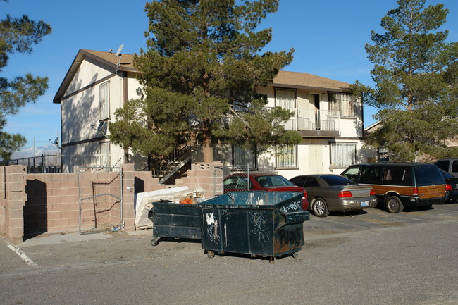 2141 Oceanus in Las Vegas, NV - Building Photo - Building Photo