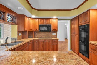 2349 NE 8th St in Fort Lauderdale, FL - Building Photo - Building Photo