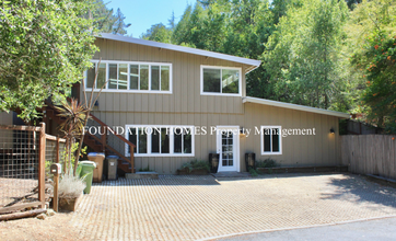 126 Redwood Rd in San Anselmo, CA - Building Photo - Building Photo