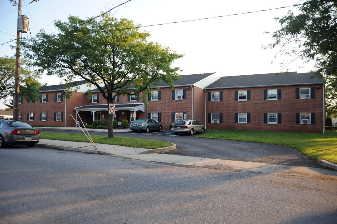 Laurel Court Apartments in Fleetwood, PA - Building Photo