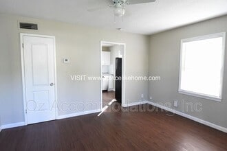 9533 Charlotte St in Kansas City, MO - Building Photo - Building Photo