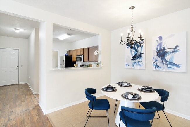 Landing at Willow Bayou Apartment Homes in Bossier City, LA - Building Photo - Building Photo