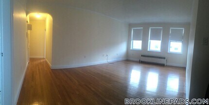 37 Auburn St, Unit 6 in Brookline, MA - Building Photo - Building Photo