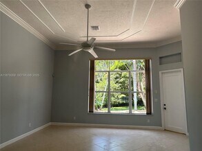 138 Tranquilla Dr in Palm Beach Gardens, FL - Building Photo - Building Photo