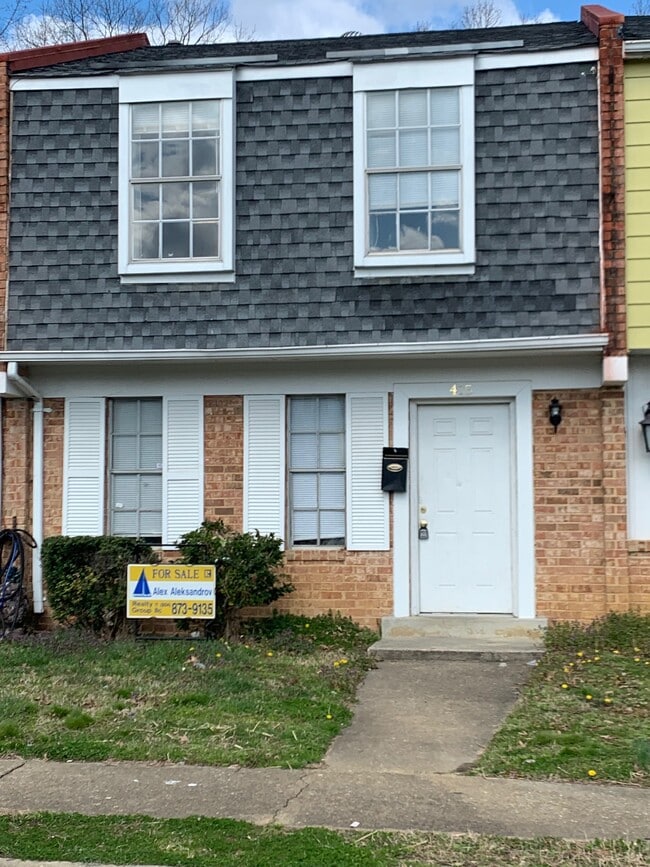 property at 415 Roxana Rd