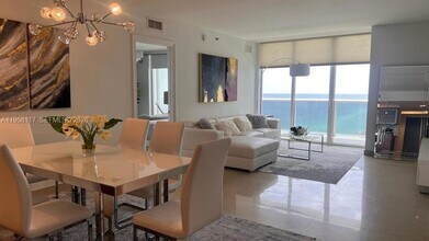1830 S Ocean Dr, Unit 3404 in Hallandale Beach, FL - Foto de edificio - Building Photo