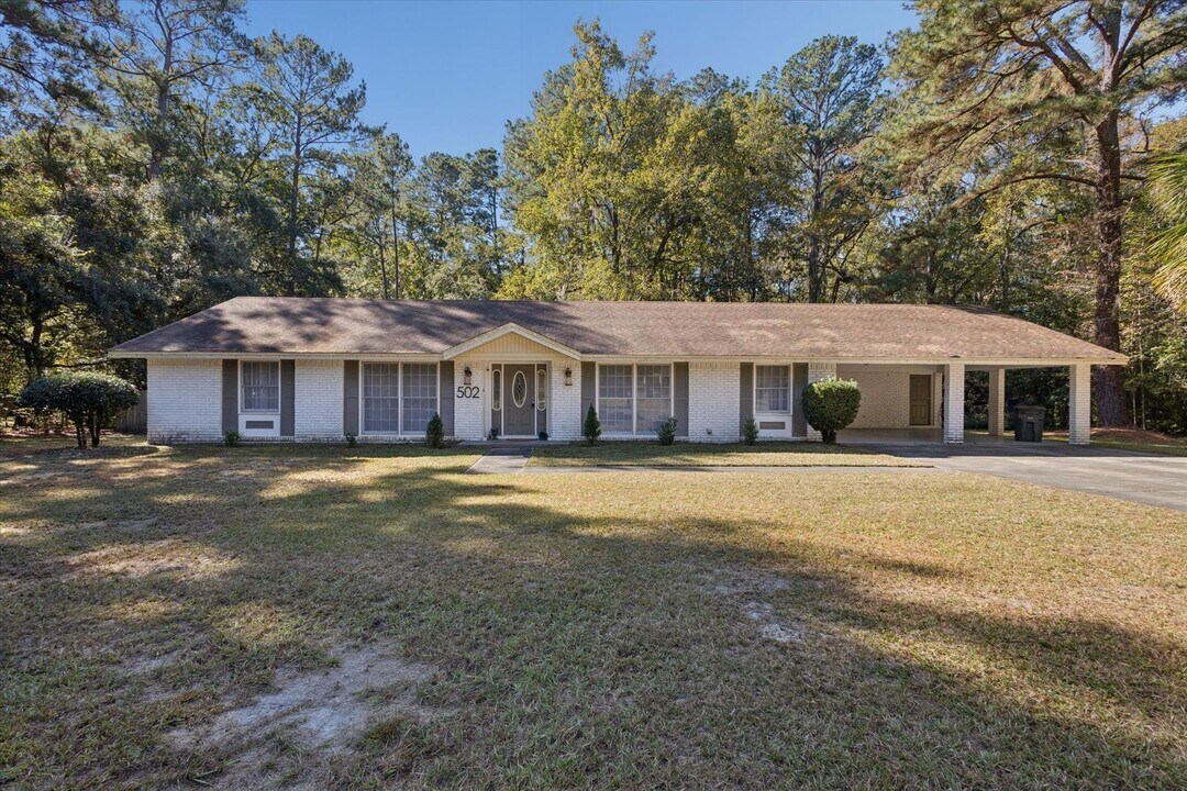 502 Martin Rd in Hinesville, GA - Building Photo