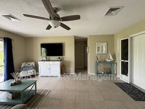 22206 Laramore Ave in Port Charlotte, FL - Building Photo - Building Photo