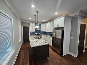 198 Joseph E. Lowery Blvd NW in Atlanta, GA - Building Photo - Building Photo