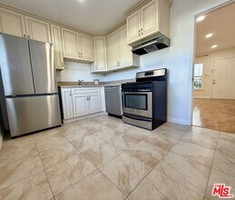 2027 Euclid St in Santa Monica, CA - Building Photo - Building Photo