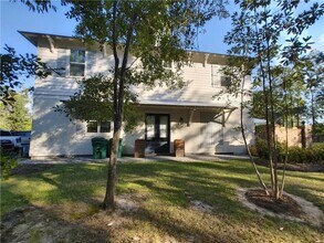 743 Carroll St, Unit B in Mandeville, LA - Building Photo - Building Photo
