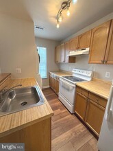 103 Wind Ridge Dr in Stafford, VA - Building Photo - Building Photo