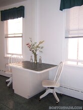 79 Harvey St, Unit 2 in Cambridge, MA - Building Photo - Building Photo