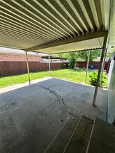 8806 Bruton Rd in Dallas, TX - Building Photo - Building Photo