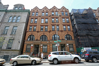 358 W 127th St in New York, NY - Building Photo - Building Photo