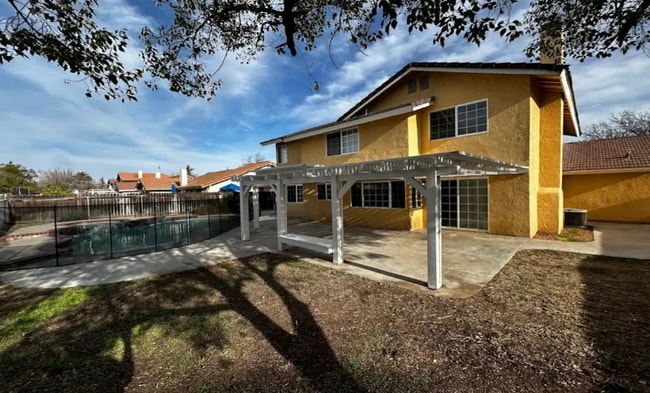 property at 11341 Rancho La Brea Dr