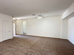 8810 W Hilton Ave in Tolleson, AZ - Building Photo - Building Photo