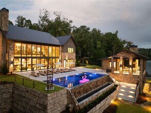 725 Rocky Point Dr in Morganton, GA - Building Photo - Building Photo