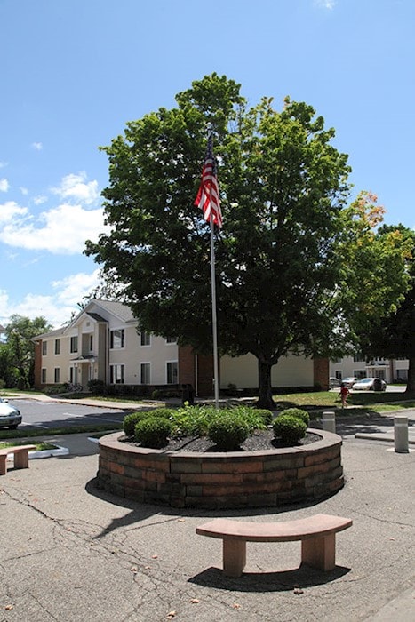 Reddington Pines in Newark, OH - Foto de edificio - Building Photo