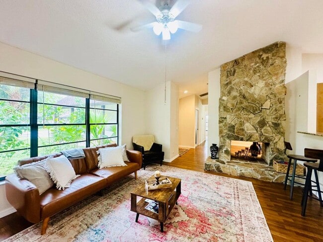 13434 Columbine Ave in Wellington, FL - Building Photo - Building Photo