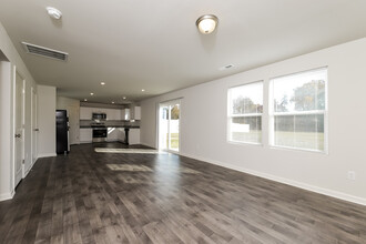 1177 Calvin Sowers Rd in Lexington, NC - Building Photo - Building Photo