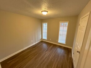 3064 Greenbranch Dr in Memphis, TN - Building Photo - Building Photo