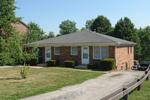 2013 Cambridge Dr Apartments