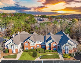 MAA Riverchase in Birmingham, AL - Foto de edificio - Building Photo