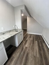 128 Blake St in Lewiston, ME - Building Photo - Building Photo