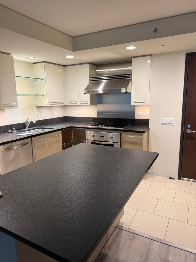 property at 1200 Queen Emma St