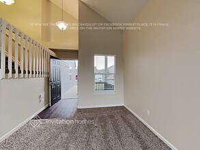19106 E Carmel Cir in Aurora, CO - Building Photo - Building Photo