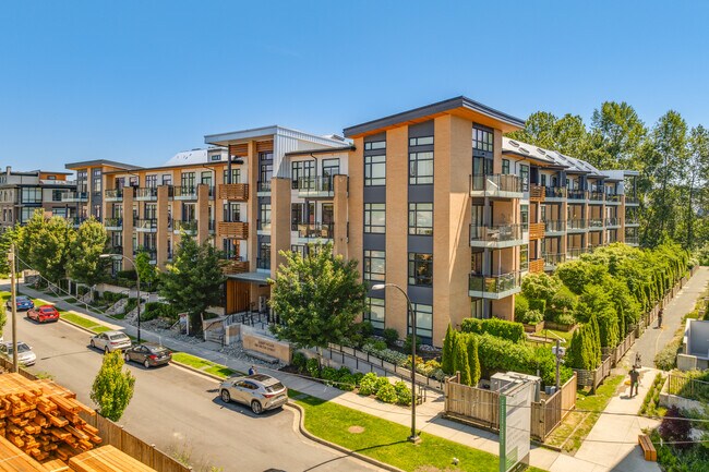 Light House in New Westminster, BC - Building Photo - Primary Photo