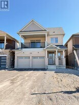 98 Donald Cameron Crescent in Clarington, ON - Building Photo