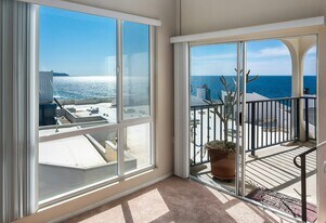 565 Esplanade in Redondo Beach, CA - Building Photo