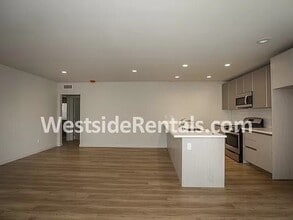3449 Keystone Ave in Los Angeles, CA - Foto de edificio - Building Photo