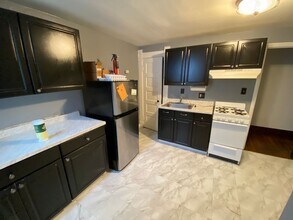 329 W 8th Ave in Columbus, OH - Building Photo - Building Photo