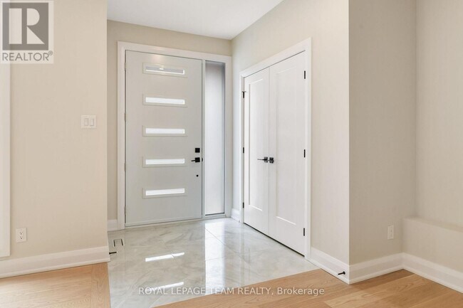 845 Melfa Crescent in Ottawa, ON - Building Photo - Building Photo