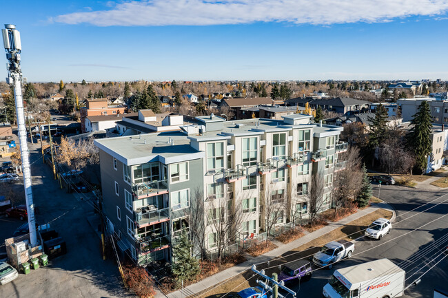 805 4th St NE in Calgary, AB - Building Photo - Building Photo