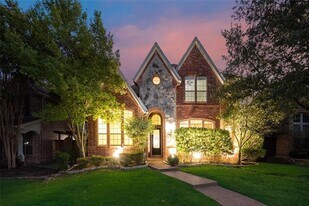 2241 Fox Crossing Ln in Frisco, TX - Building Photo