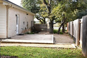 3871 Blue Ridge Dr in Round Rock, TX - Foto de edificio - Building Photo