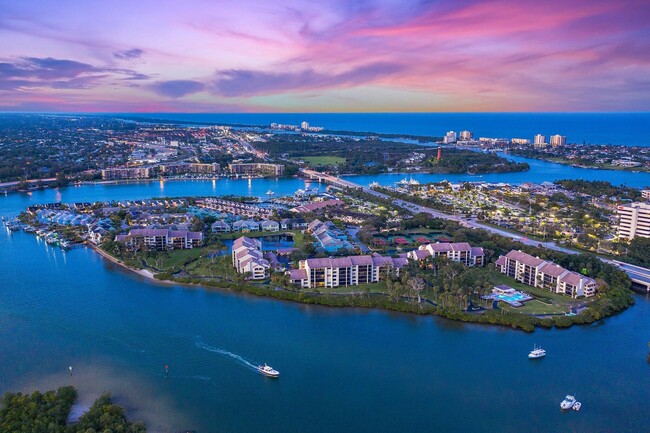 1000 US-1 in Jupiter, FL - Building Photo - Building Photo