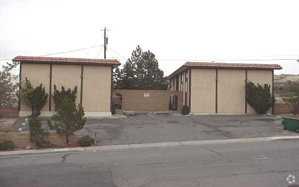 3596 Gypsum Rd in Reno, NV - Building Photo - Building Photo