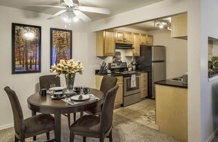 Blue Heron Apartments For Rent Lake Oswego Or Hunt Club Apartments