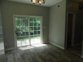 7916 Pebbleridge Dr in Charlotte, NC - Building Photo - Building Photo