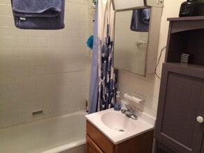 1170 Massachusetts Ave, Unit 1 in Cambridge, MA - Building Photo - Building Photo