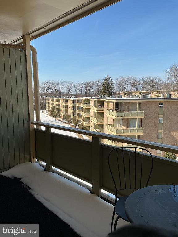 property at 7246 Donnell Pl