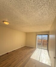 4985 W 7th St in Reno, NV - Building Photo - Building Photo