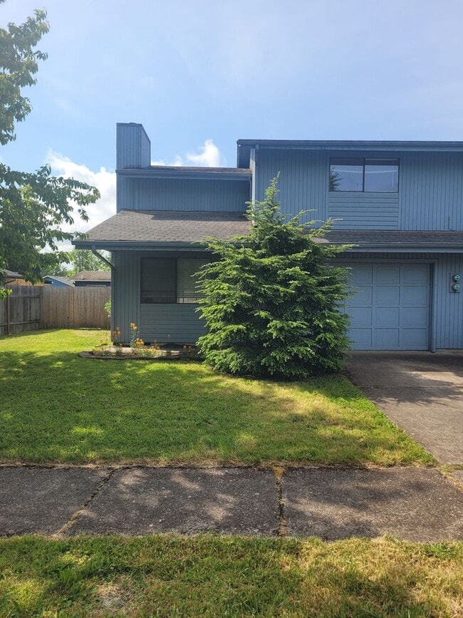 property at 4554 Woodsboro St