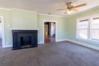 2139 Ave F in Wichita Falls, TX - Building Photo - Building Photo